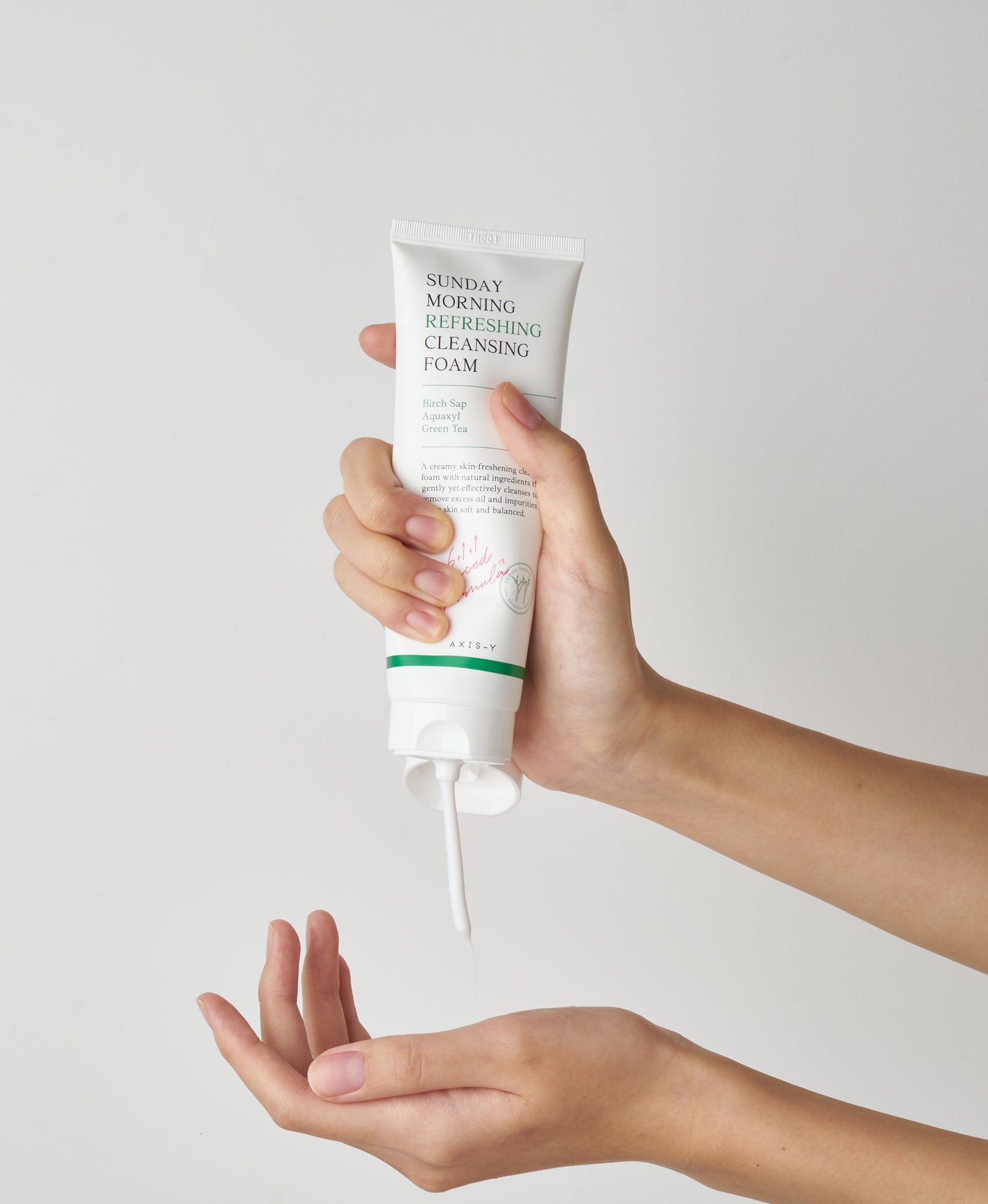 Axis-y Sunday Morning Foam texture and lather