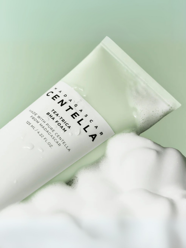 SKIN1004 Centella BHA Foam exfoliating cleanser