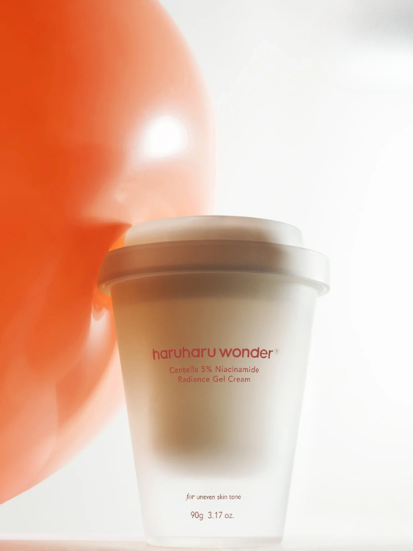 haruharu wonder Gel Cream with vitamin C and squalane
