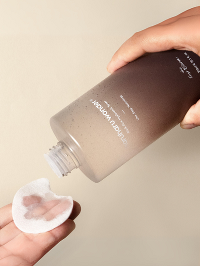 haruharu wonder Black Rice Hyaluronic Toner 300ml bottle