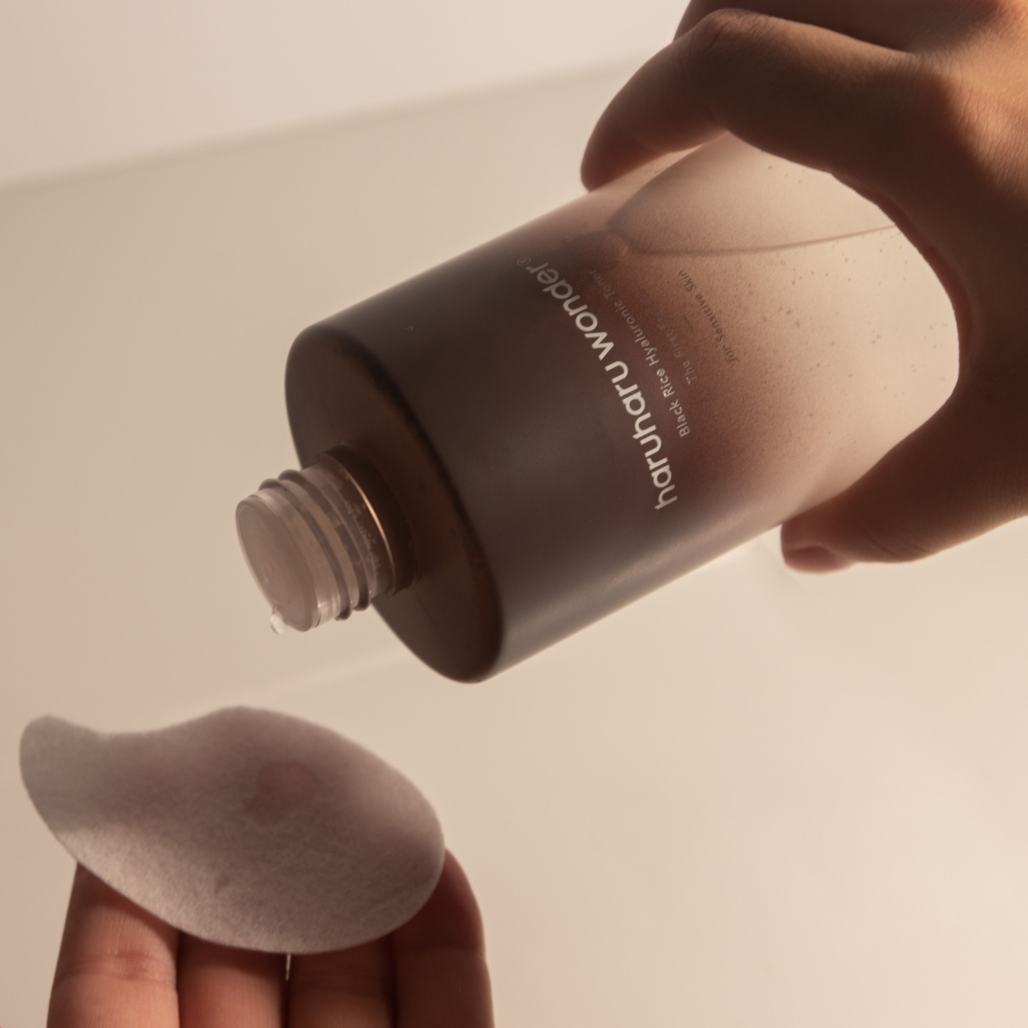 haruharu wonder Black Rice Toner hydrating benefits
