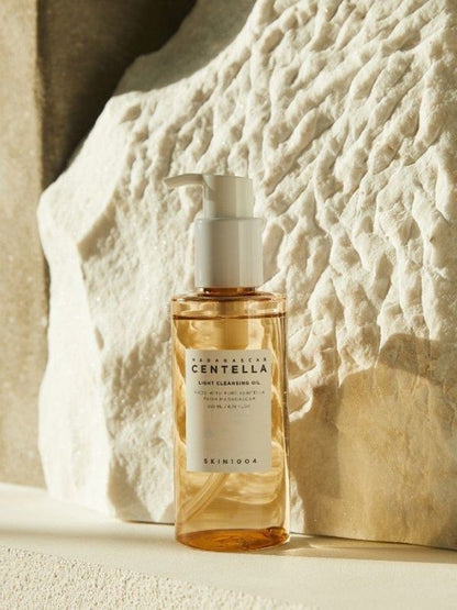 SKIN1004 Madagascar Centella Light Cleansing Oil with botanical extracts
