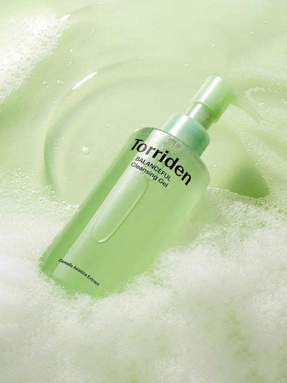 Torriden Balanceful Cica Cleansing Gel with 5D Cica Complex for soothing